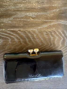 Ted Baker Black Patent Leather Kiss-Lock Clutch